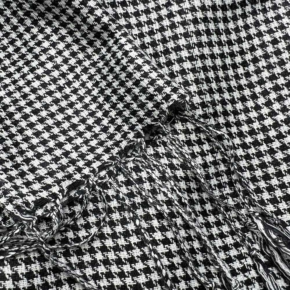 Black And White Graphic Jacquard Scarf, 1 Or 2 Pieces