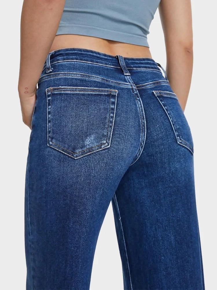 Women’s Wide-Leg Jeans with Mid Waist and Button Closure