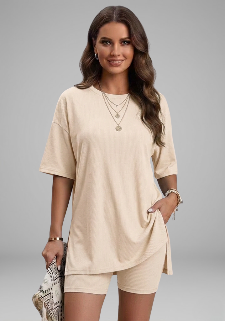 Women’s Casual Two-Piece Set with Oversized Round-Neck Top and Biker Shorts