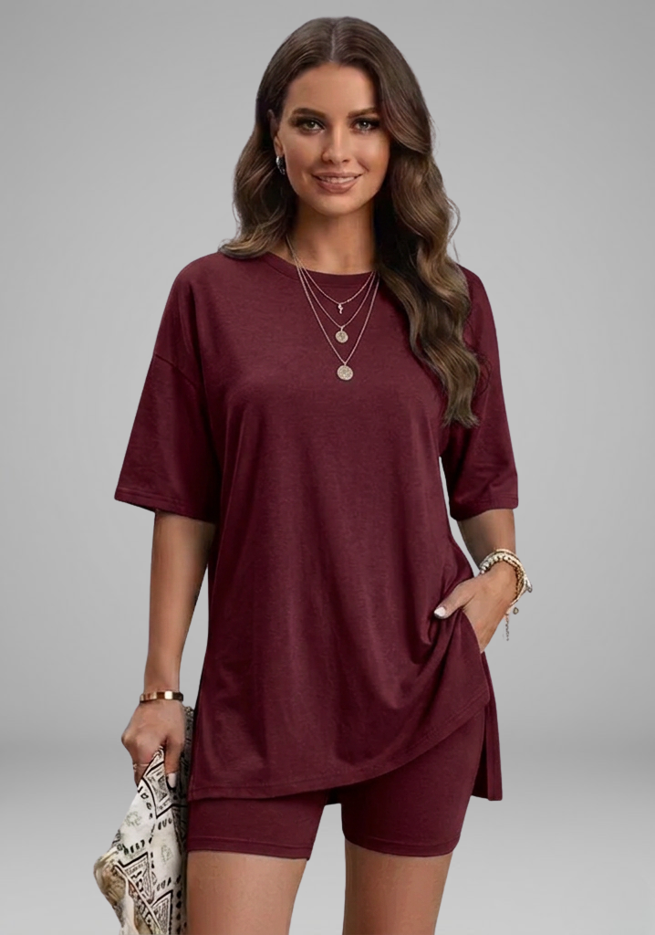 Women’s Casual Two-Piece Set with Oversized Round-Neck Top and Biker Shorts