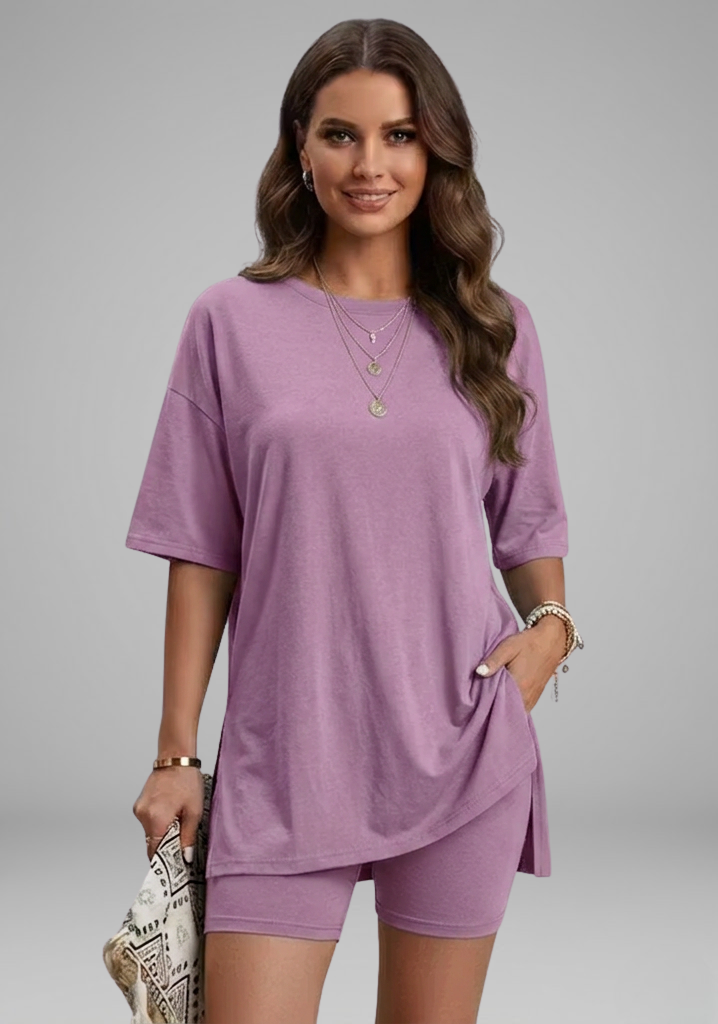 Women’s Casual Two-Piece Set with Oversized Round-Neck Top and Biker Shorts