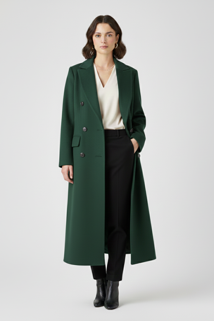 Women’s Coat with Lapel Collar and Button Fastening