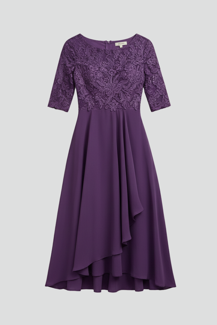 Women’s Dress with Round Neckline and Short Sleeves