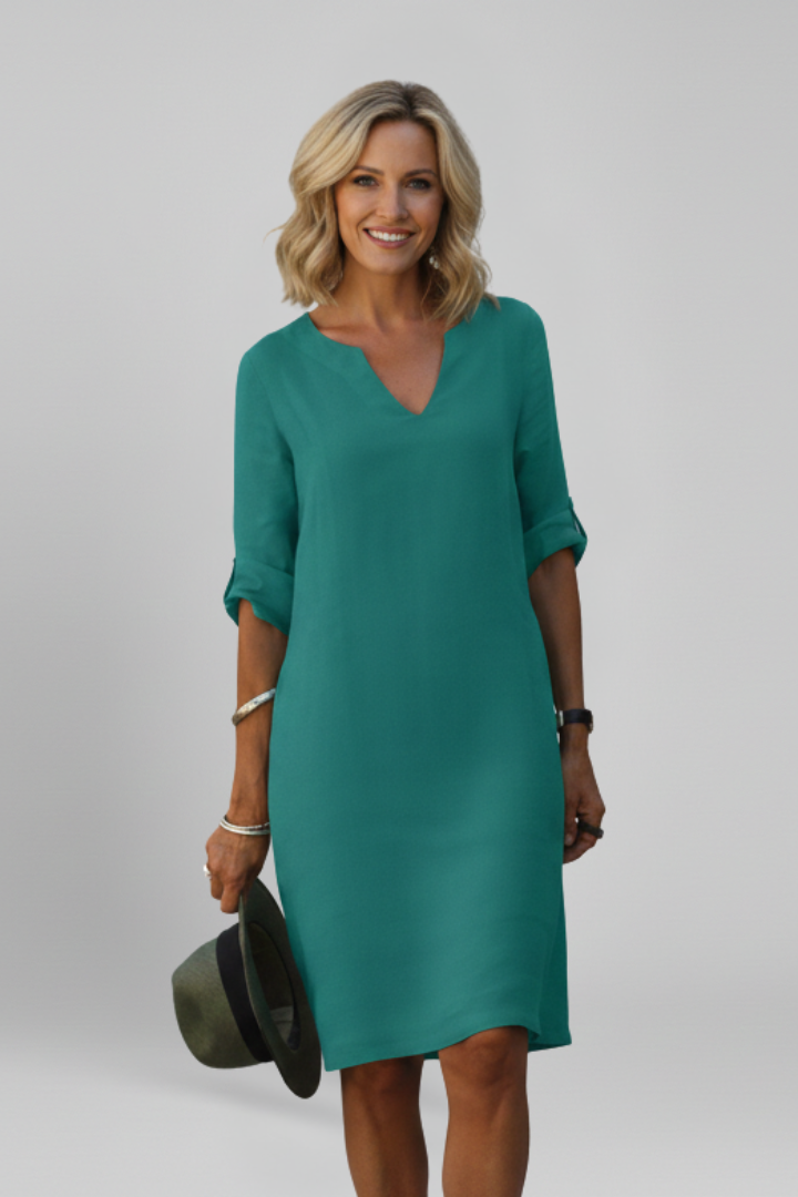 Women’s Dress with V-Neck and Three-Quarter Sleeves