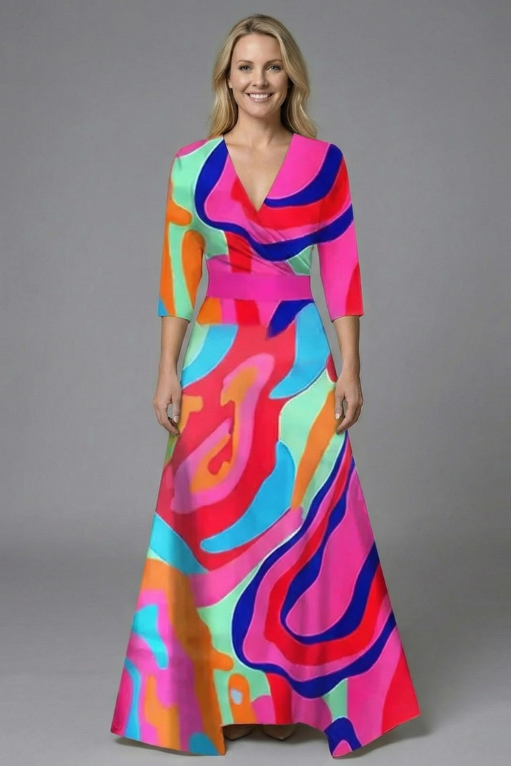 Women’s Dress with V-Neck and Three-Quarter Sleeves