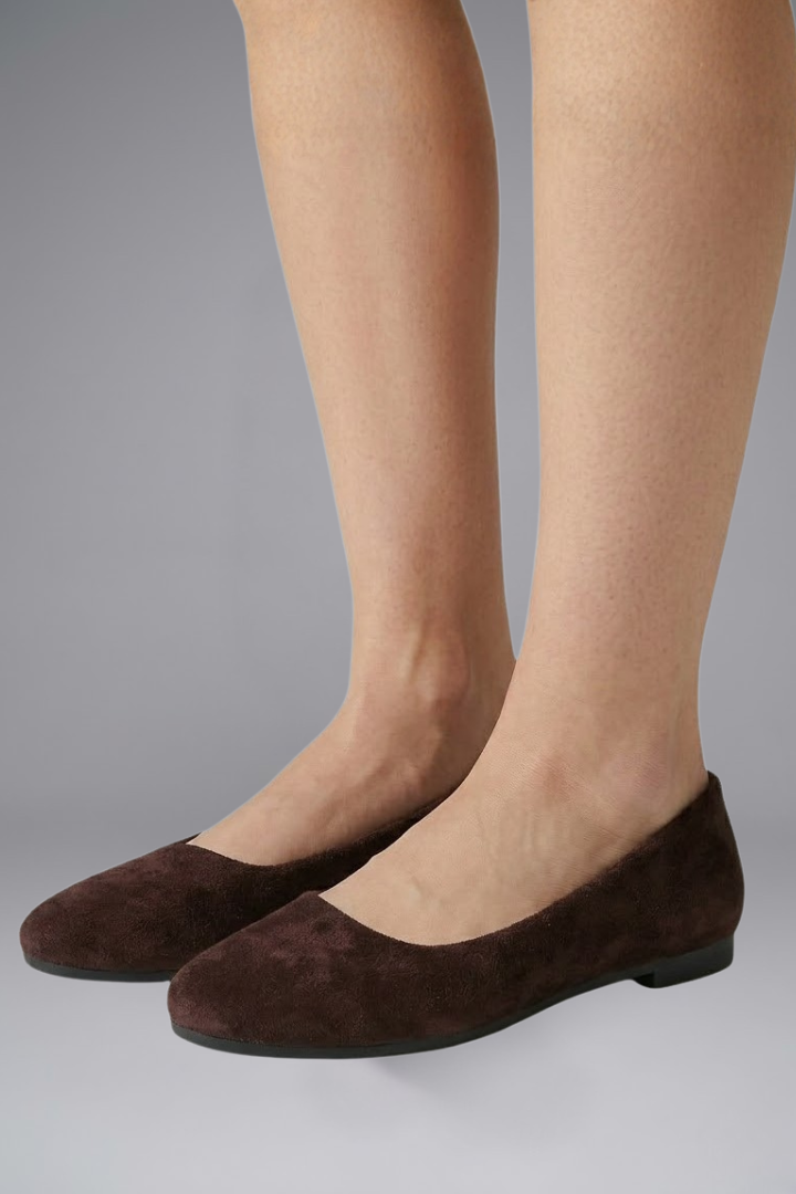 Women's Flat Shoes with Slip-On Design for Everyday Wear