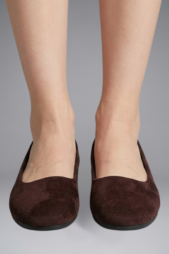 Women's Flat Shoes with Slip-On Design for Everyday Wear