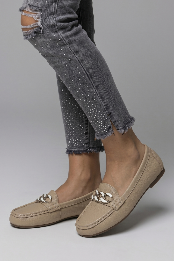 Women's Leather Loafers with Leather Upper for Everyday Wear