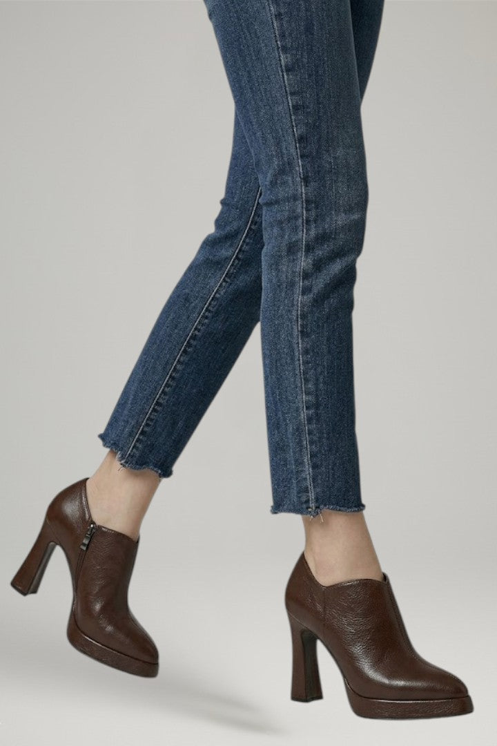 Women's Leather Pumps with Platform Sole and Side Zipper