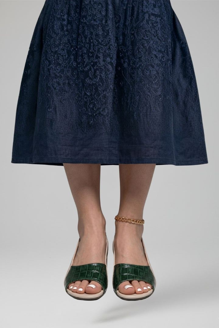 Women's Leather Sandals with Block Heel and Buckle