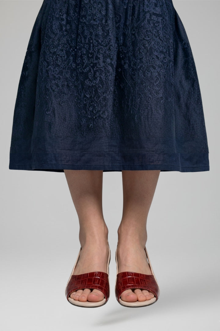 Women's Leather Sandals with Block Heel and Buckle