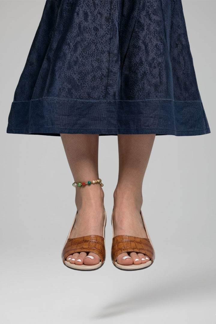 Women's Leather Sandals with Block Heel and Buckle