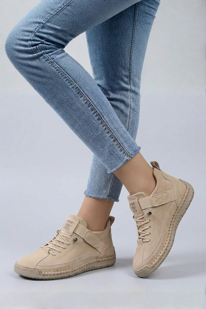 Women's Leather Trainers with Lace-Up Front for All-Day Comfort