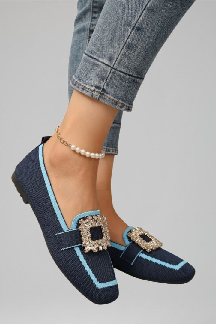 Women's Loafers with Decorative Buckle for Everyday Wear