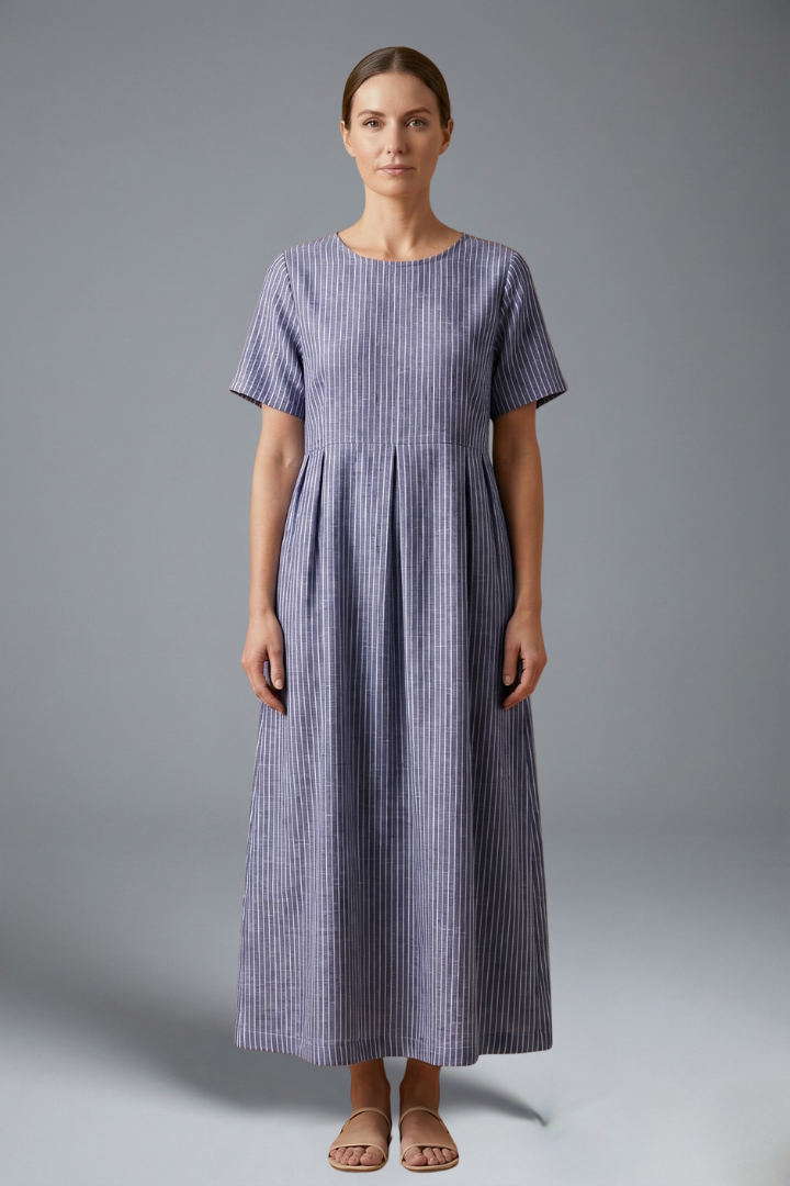 Women’s Maxi Dress with Pleated Waist and Side Pockets