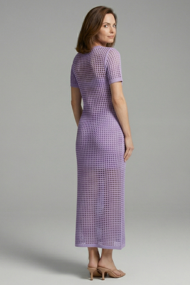 Women’s Maxi Dress with Short Sleeves and Cut-Out Surface