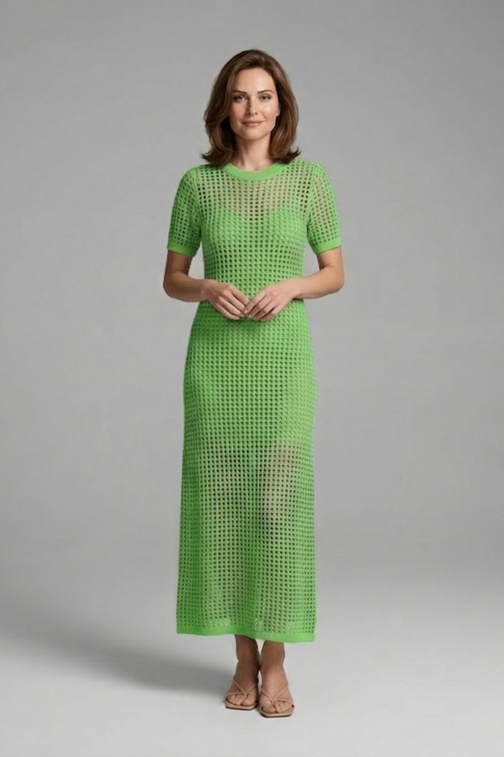 Women’s Maxi Dress with Short Sleeves and Cut-Out Surface