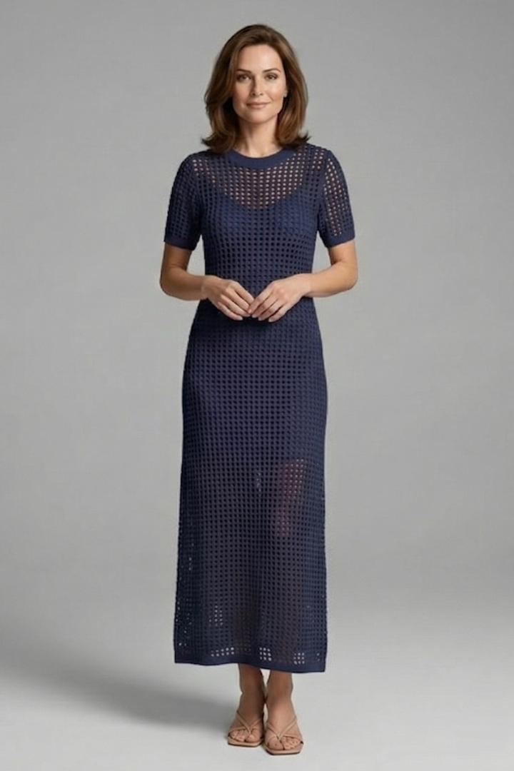 Women’s Maxi Dress with Short Sleeves and Cut-Out Surface