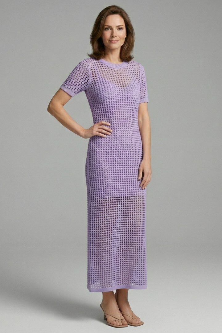 Women’s Maxi Dress with Short Sleeves and Cut-Out Surface