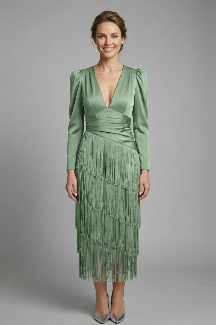 Women’s Midi Dress with Round Neck and Wide Sleeves