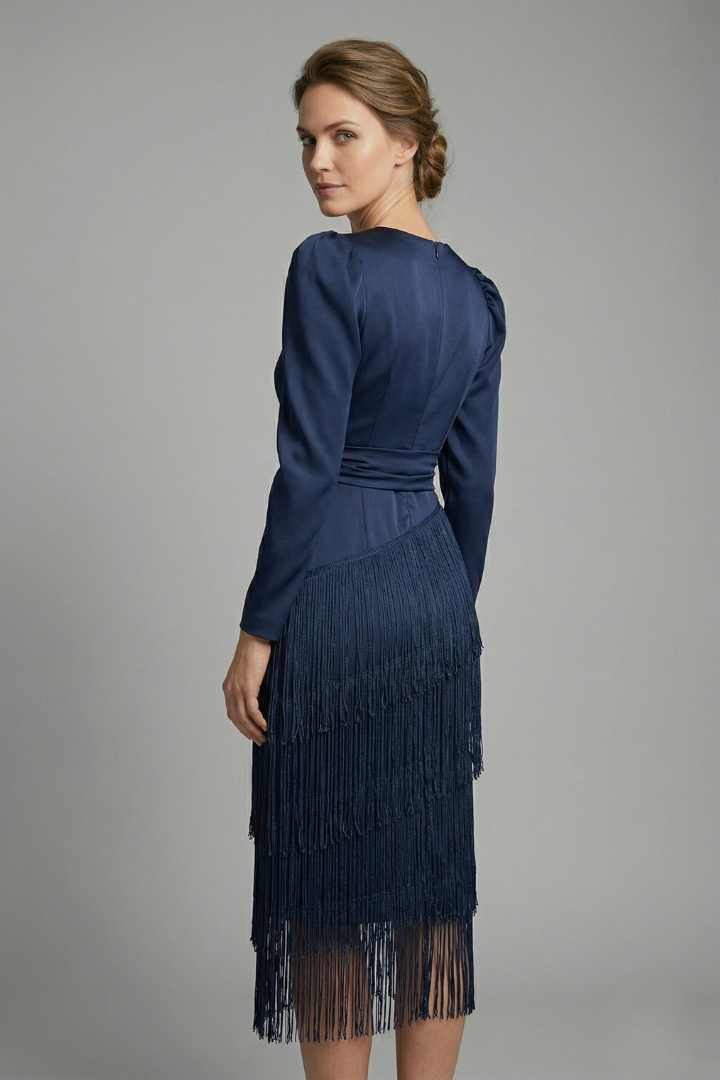 Women’s Midi Dress with Round Neck and Wide Sleeves