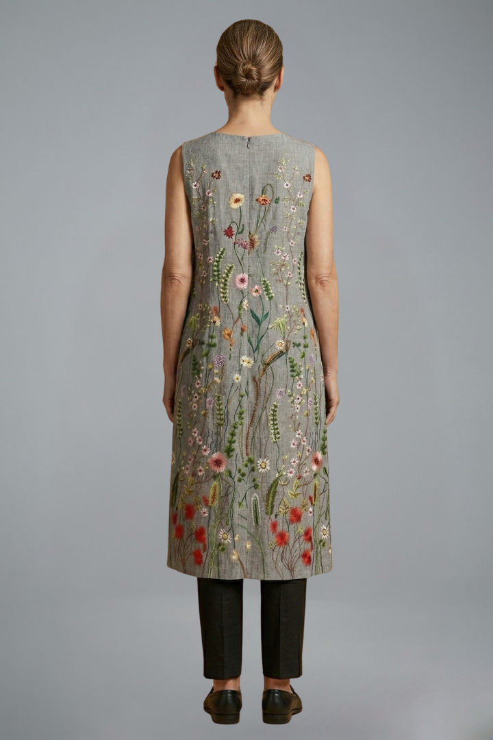 Women’s Midi Dress with Sleeveless Design and Linen Blend