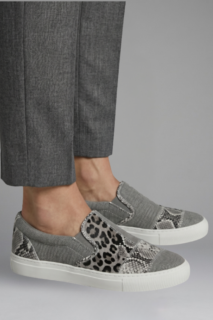 Women's Orthopaedic Loafers with Flexible Outsole for Everyday Wear
