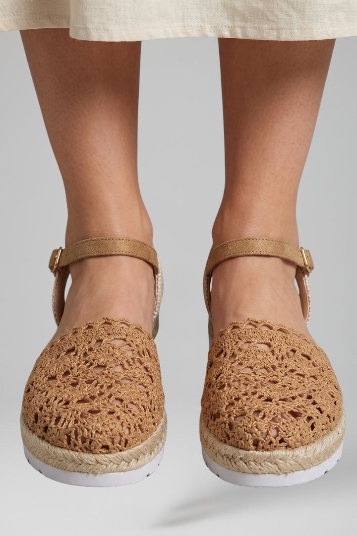 Women's Platform Sandals with Woven Upper and Cushioned Sole