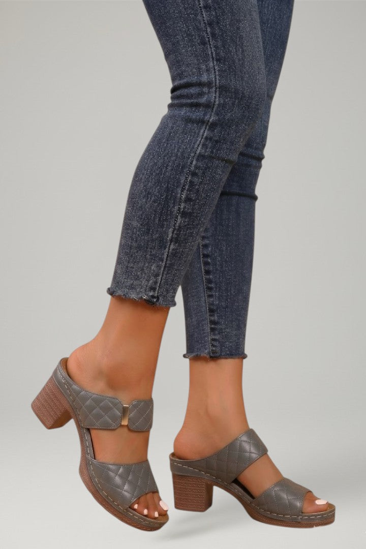 Women's Sandals with Adjustable Straps and Block Heel