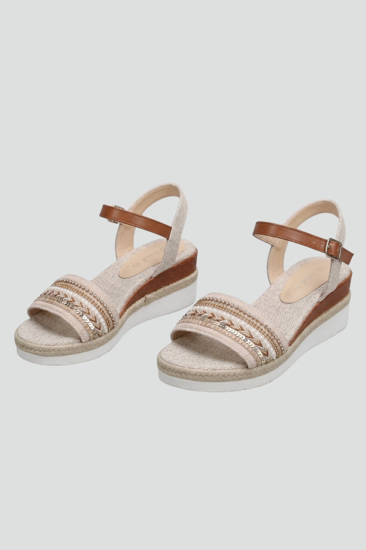 Women's Sandals with Adjustable Straps and Cushioned Footbed