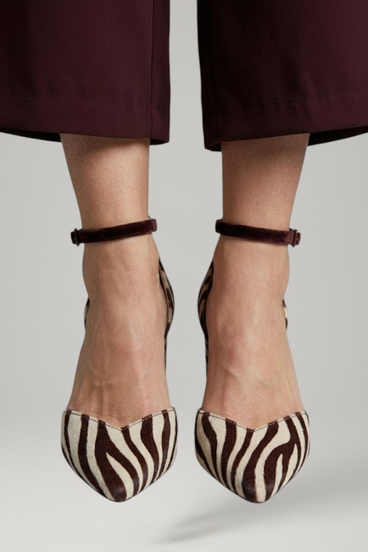 Women's Sandals with Ankle Strap and Mid Heel