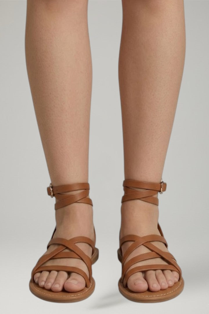 Women's Sandals with Crossed Straps and Adjustable Fastening