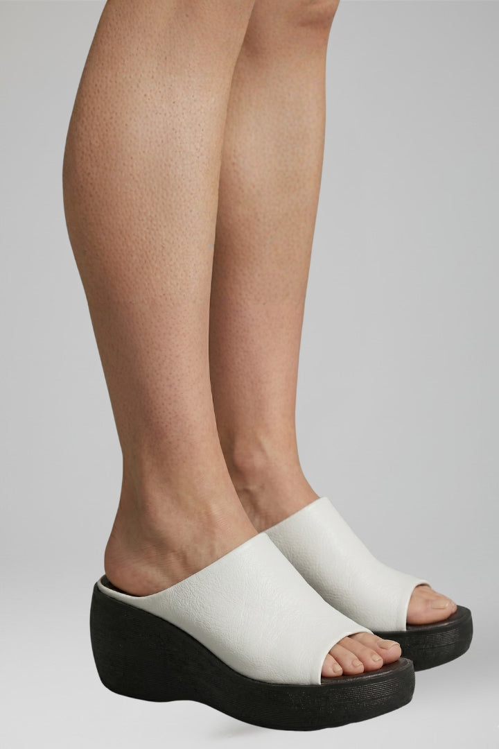 Women's Sandals with Cushioned Footbed and Slip-On Design