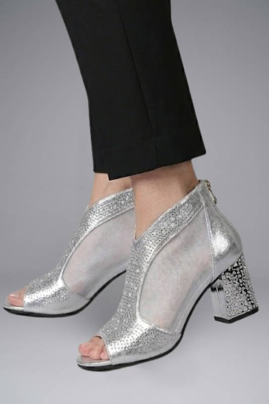 Women's Sandals with Open-Toe Design for