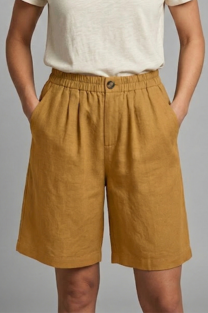 Women’s Shorts with Elastic Waistband and Side Pockets