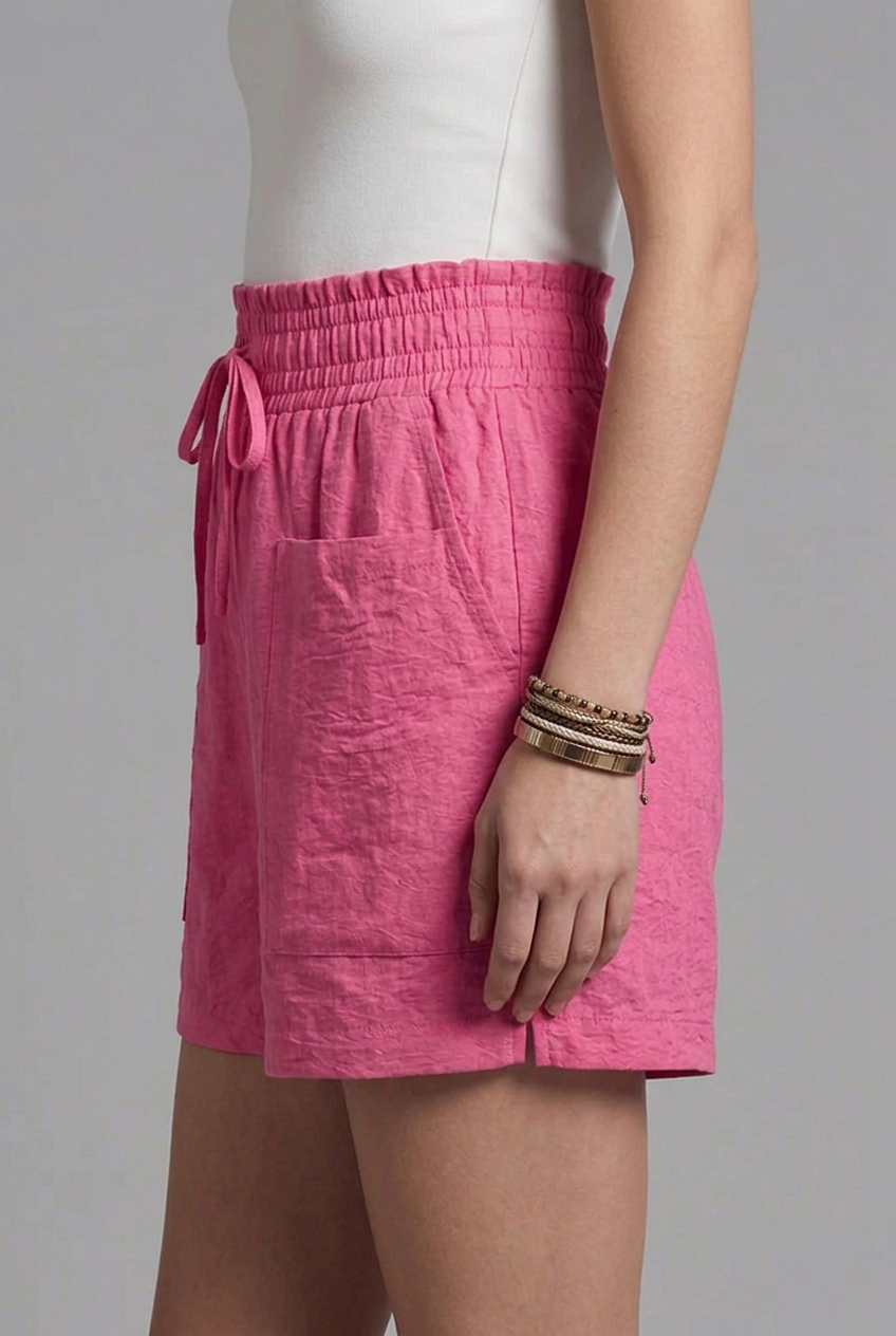 Women’s Textured Shorts with Drawstring Waist and Front Patch Pockets