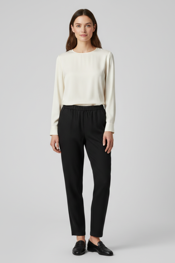 Women’s Trousers with Elastic Waistband and Side Pockets