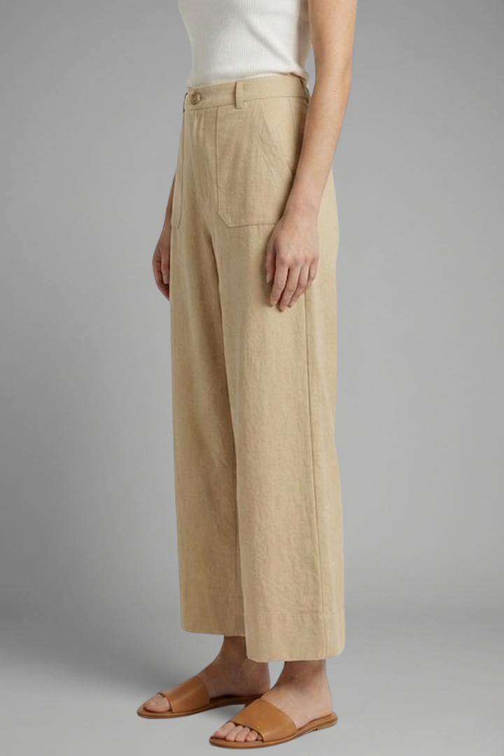 Women’s Trousers with High Waist and Side Pockets