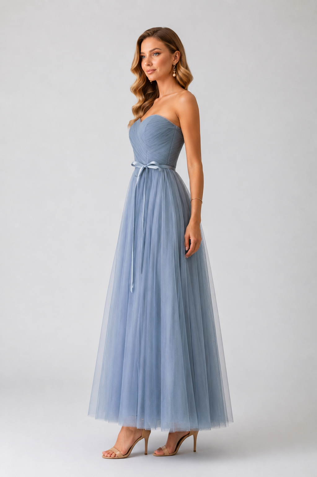 Women’s Tulle Dress with Sweetheart Neck
