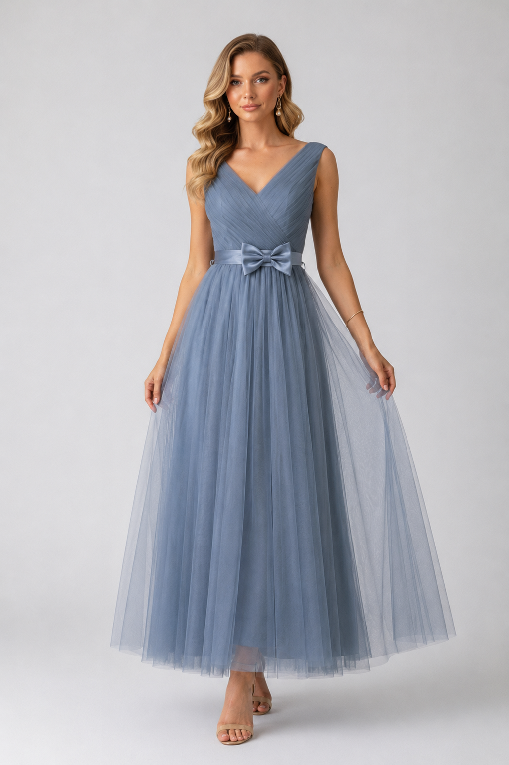 Women’s Tulle Dress with Sweetheart Neck