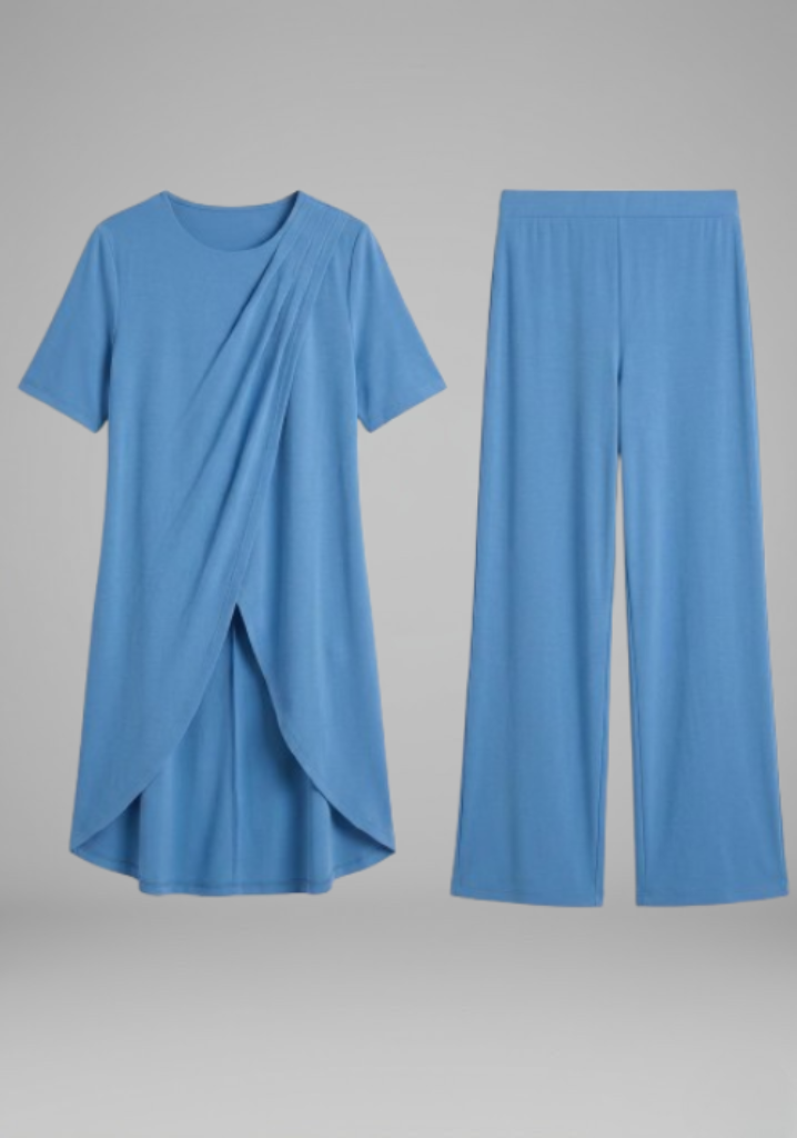Women’s shirt and trousers set with long sleeves and straight-leg design