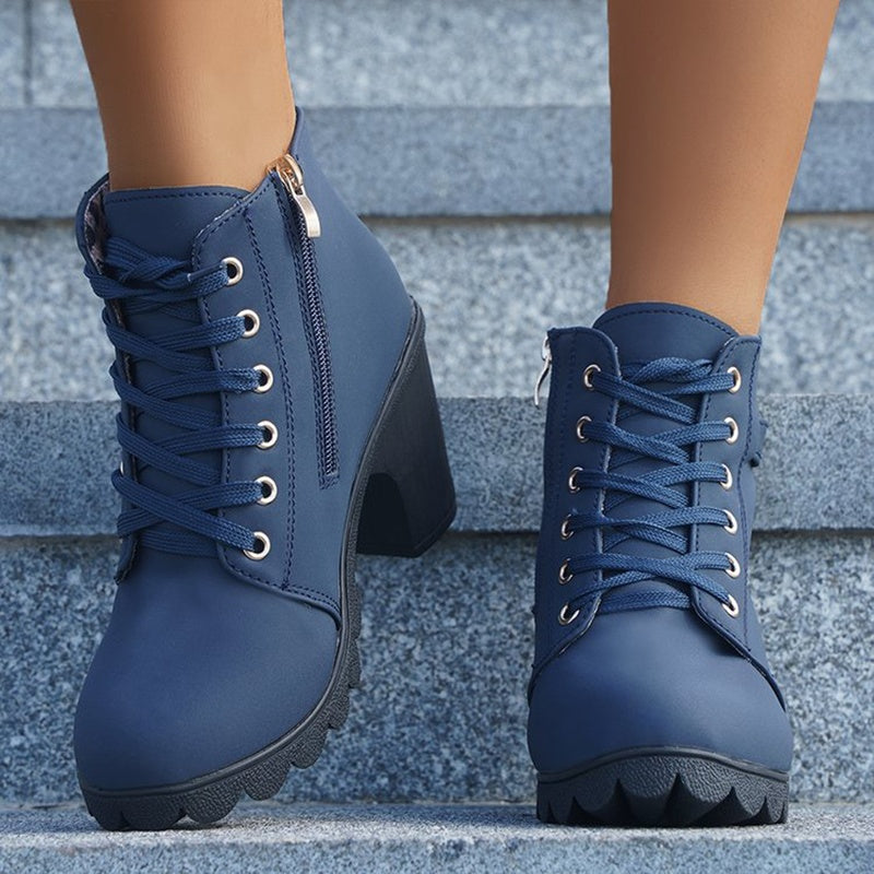 Women's suede ankle boots with chunky heel, lace-up and zip